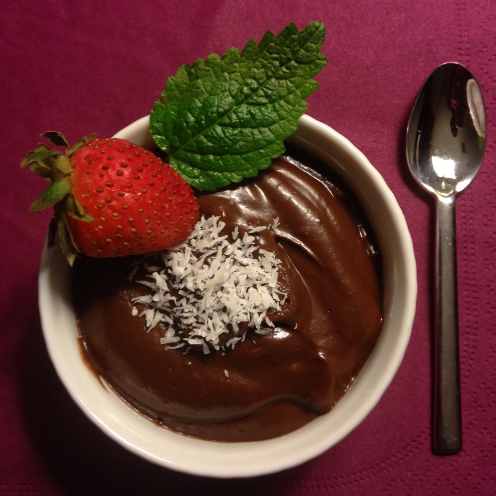 Raw Vegan Dark Chocolate Pudding